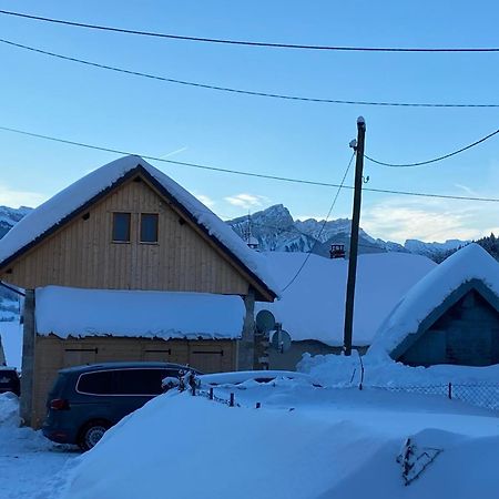 Charmante Maison Au Desert D'Entremont Les Déserts Exteriör bild